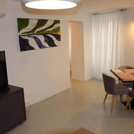 Apartment Adriatico Eterno 2 Rovinj Bagian luar foto