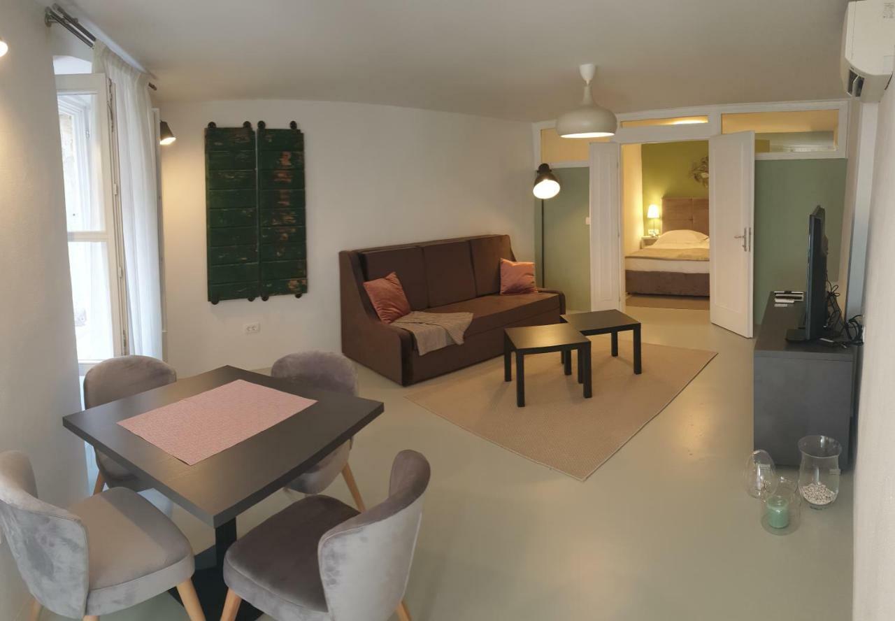 Apartment Adriatico Eterno 2 Rovinj Bagian luar foto
