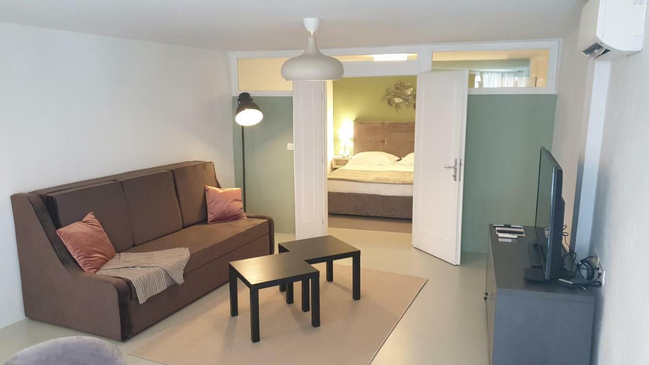 Apartment Adriatico Eterno 2 Rovinj Bagian luar foto